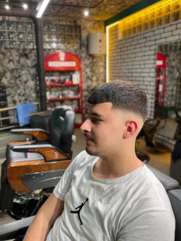 Xhafer Barber Shop, galeria 12