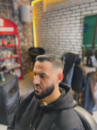 Xhafer Barber Shop, galeria 07