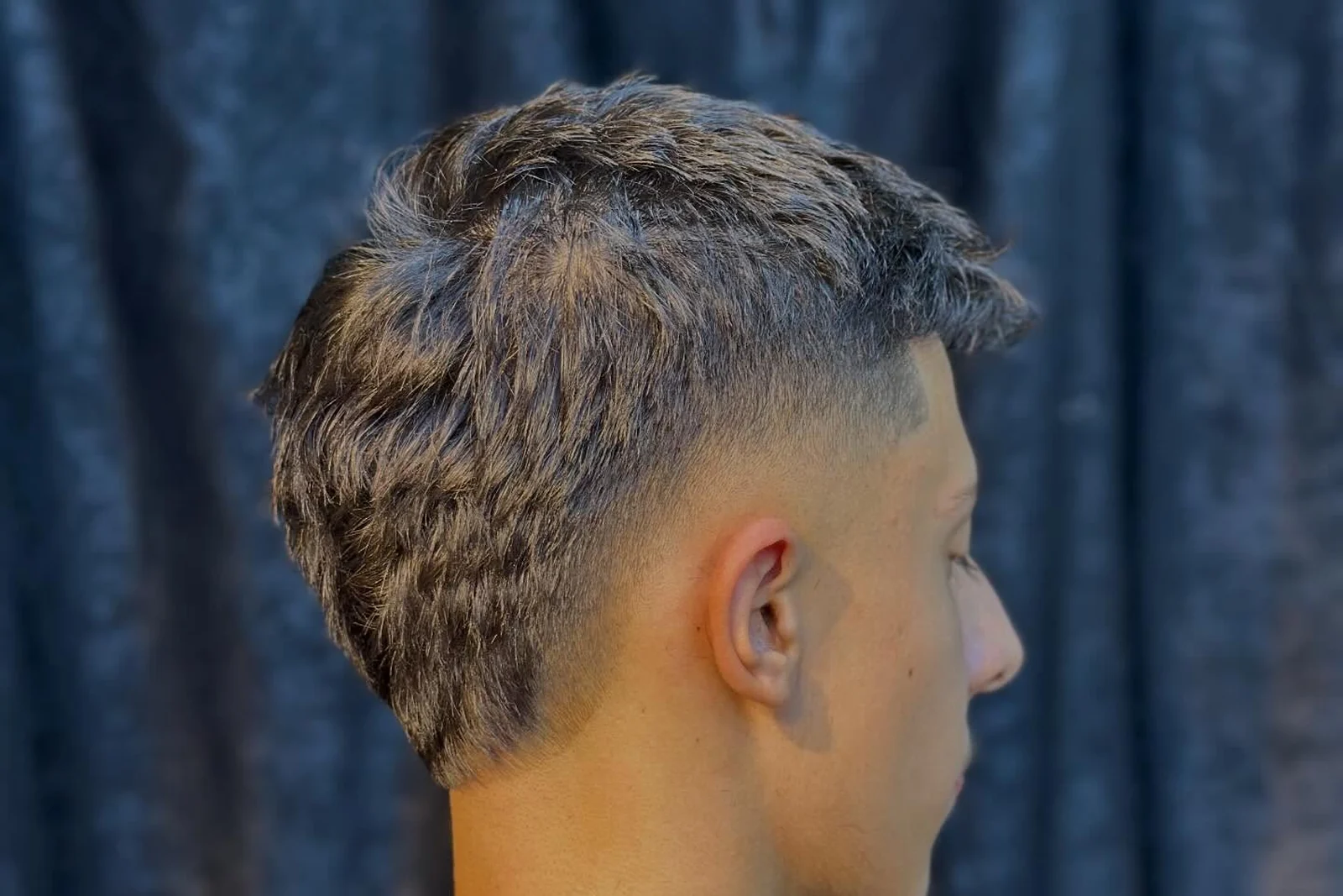 Atmosfera e Xhafer Barber Shop në Prizren